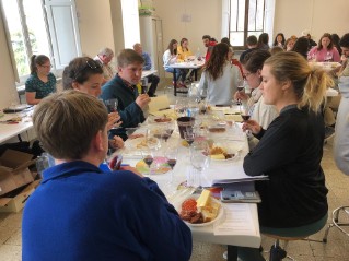 group-taking-notes-food-italy